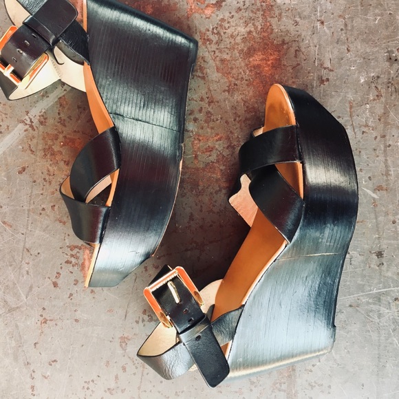 Michael Kors Wedge Leather Platform Sandal - Picture 3 of 4